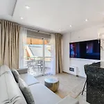 아파트 Hermitage Homes Tds 플라야데라스아메리카스