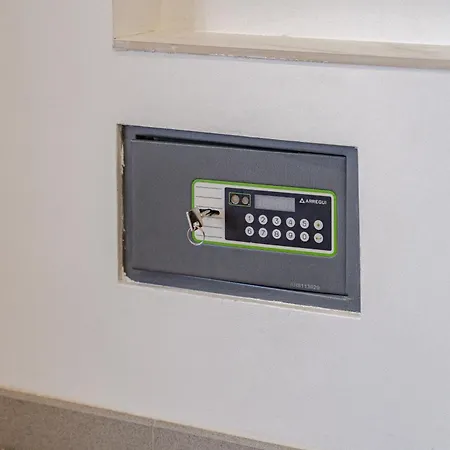 Hermitage Homes Tds Apartament *